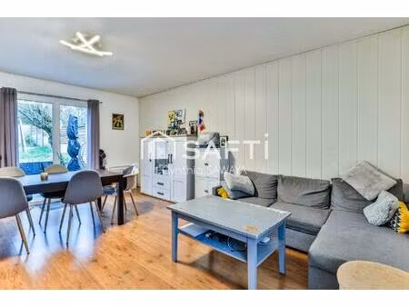 belle maison de famille avec garage et jardin!