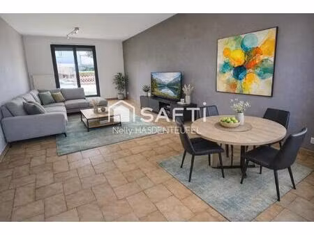 individuelle avec garage et passage sur le cote - 3 chambres