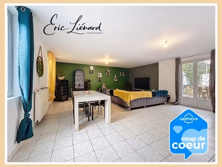 maison à vendre 6 pièces (79400)