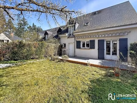 maison familiale 4 chambres avec jardin et garage