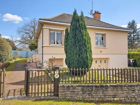 vente maison 3 pièces 87 m² à vellèches (86230)  82 200 €