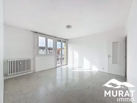 appartement t5 spacieux et lumineux  idéalement situé