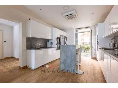 appartement familial - pont de neuilly