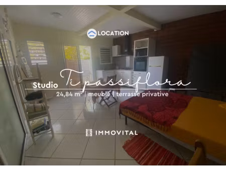 a louer : studio meublé en rez-de-villa avec terrasse privat