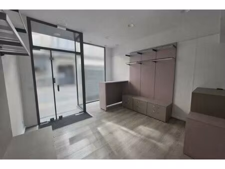 vannes centre ville - local commercial de 22 m² environ