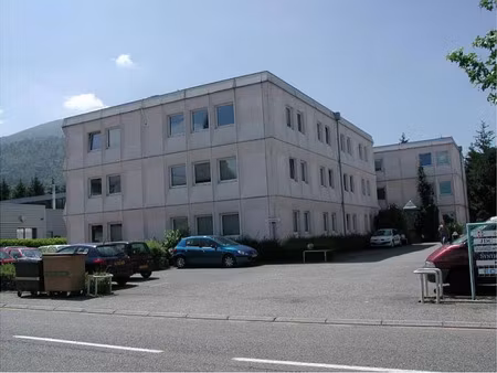 location bureau annecy le vieux 24 m²