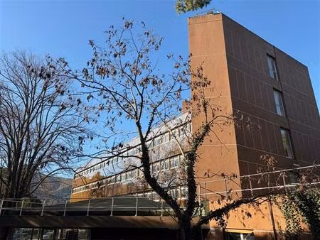 location bureau marseille 11ème (13011) 775 m²