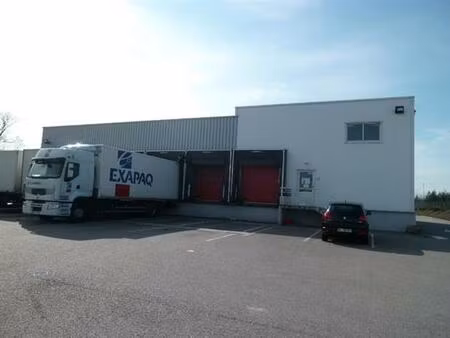 location local d'activités criquebeuf sur seine 1 451 m²