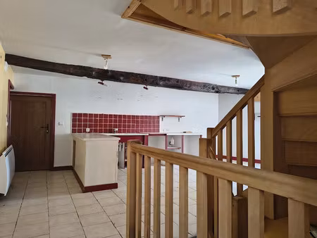 vente maison 8 pièces 169 m² à argenton-sur-creuse (36200)  66 000 €