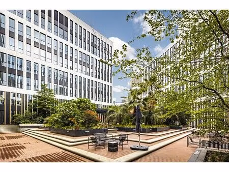location bureau bois colombes 3 387 m²