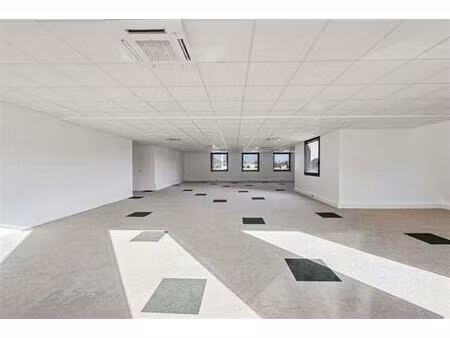 location bureau boulogne billancourt 189 m²