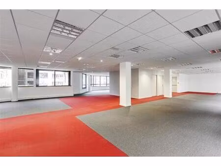 location bureau levallois perret 2 120 m²