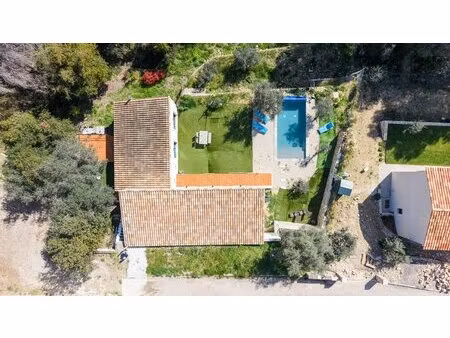 tourrettes levens 25mn nice - villa 122 m² avec piscine et vaste terrain