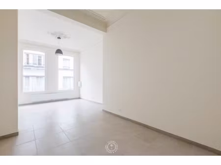 appartement te huur in sint-niklaas met 2 slaapkamers