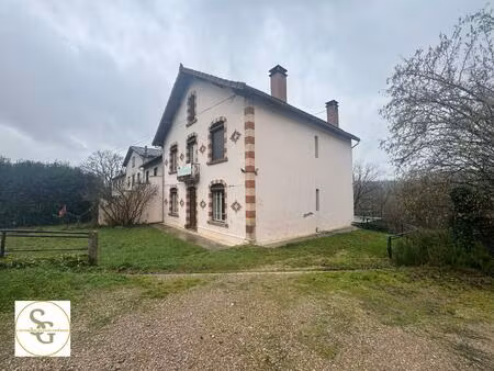 location local professionnel 94m² cordes sur ciel 81170