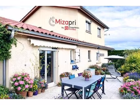 achat maison 7 pièces 158m² st laurent de chamousset 69930