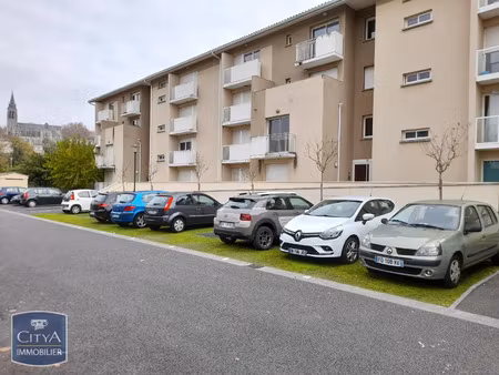appartement à louer 2 pièces 40.38 m² - angoulême (16) - 500€