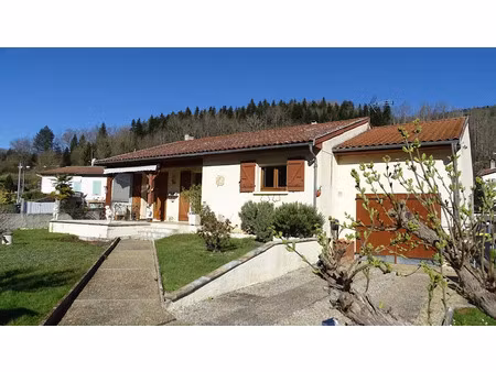 vente maison 4 pièces 100 m² à fougax-et-barrineuf (09300)  175 000 €