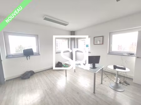 location local professionnel 131m² clermont ferrand 63100