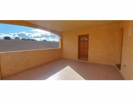 location appartement 5 pièces 116 m² à gardanne (13120)