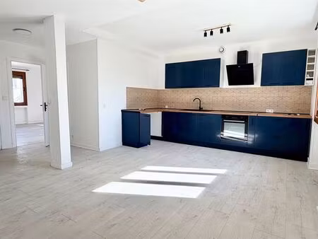 à louer – appartement t3 – 61 m² clermont-ferrand