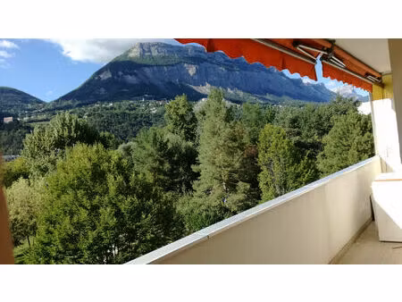 location appartement 5 pièces 109 m² à meylan (38240)