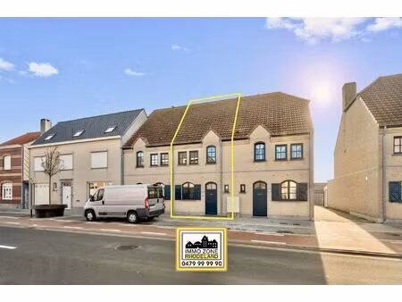 toffe instapklare woning met 3 slpks  garage en tuin