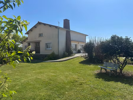 exclusivité - nesmy - maison 4 chambres 133 m²  1 323 m² de terrain