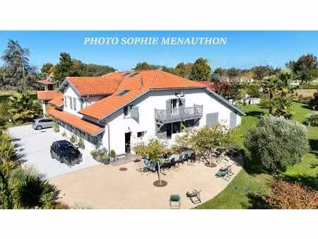 maison de luxe à vendre à saubrigues : 1 100 000 € | 312m²