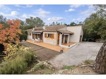 les esterets du lac  montauroux: maison de 106m2 + annexe et gar