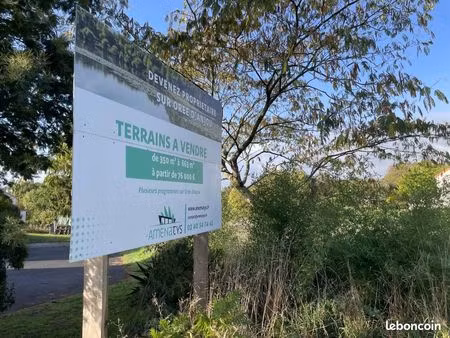 terrain 350 m² oree d anjou
