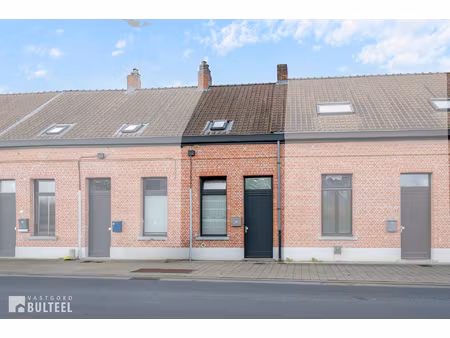 huis te koop in sinaai-waas met 2 slaapkamers