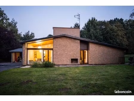 propriété 8 pièces 270 m²