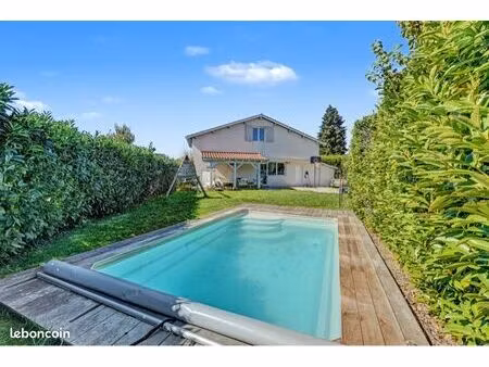 maison rénovée 155 m² avec piscine– 5 chambres – salle de jeux – jardin 509 m² – l’union