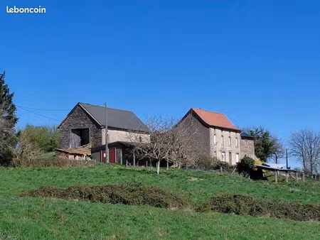 propriété 6 pièces 140 m²