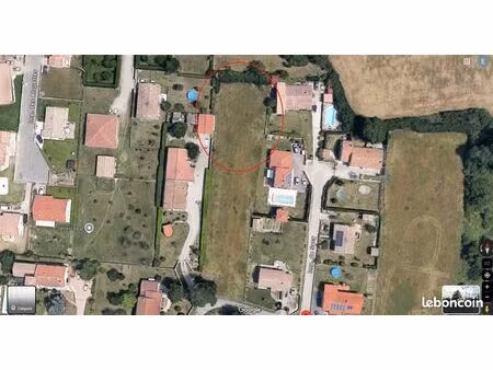 terrain 1 094 m² vernet