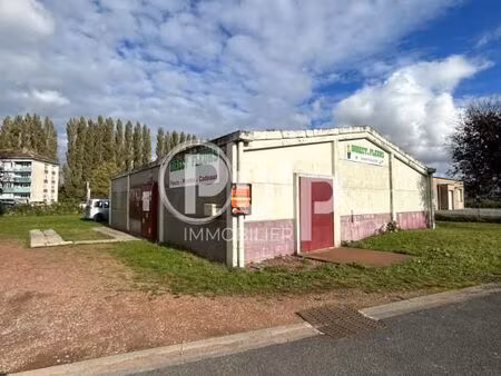 immeuble 1 pièce 190 m²