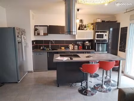 appartement 3 pièces 63 m²