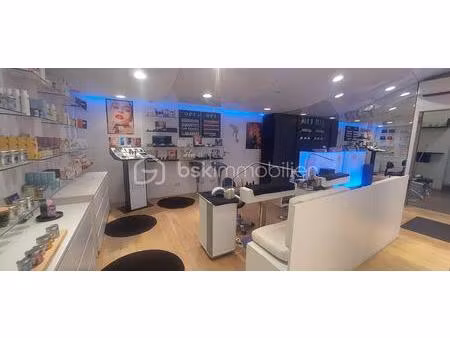 local d'activités de 60 m² à nantes