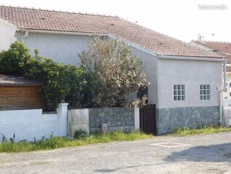 à vendre maison bord de mer proche bastia