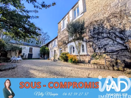 maison de village à bonnes (86300)