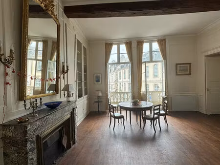 location appartement 2 pièces 85m²