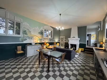 maison de 140 m² à le petit-pressigny