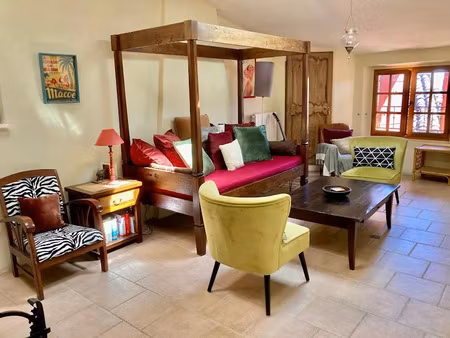 vente propriété 4 pièces 125 m² à cotignac (83570)  310 500 €