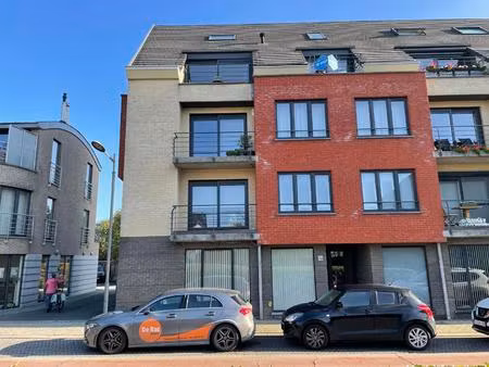 nieuwerkerken - appartement mét ondergrondse staanplaats