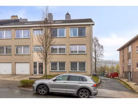 appartement te koop in asse met 3 slaapkamers
