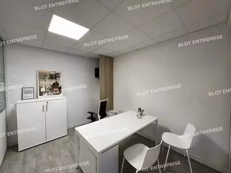 vente commerce 118 m²