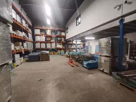 vente entrepôt savigny-le-temple 77176 570m²