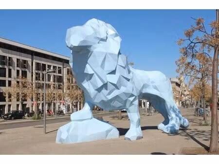 local commercial 85 m² – stalingrad – vitrine 7m – restau