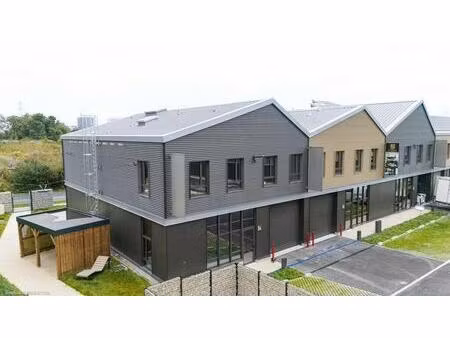 vente local d'activités 149 m² à 3 417 m²